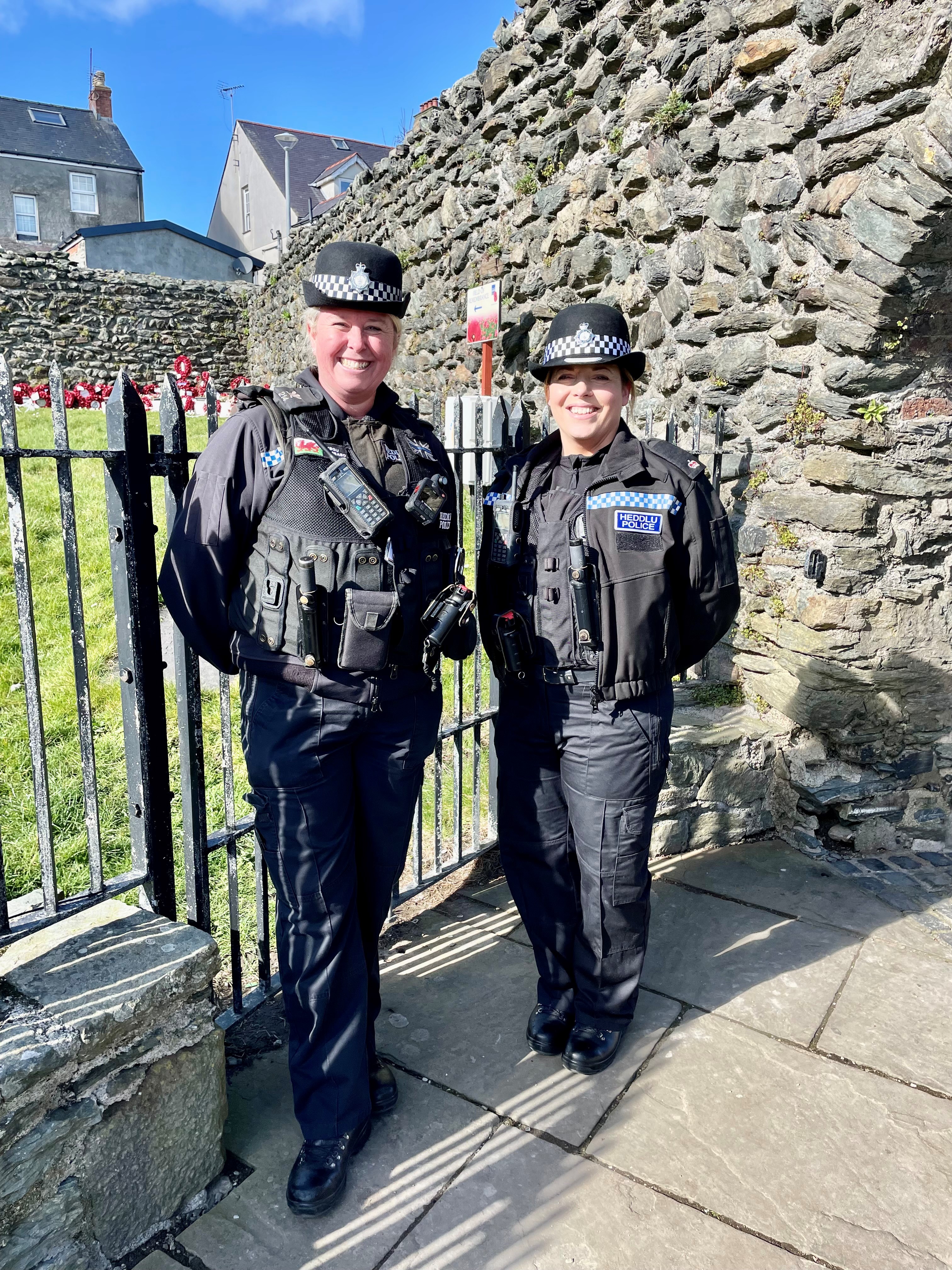 Superintendent Llinos Davies and PC Lisa Thomas
