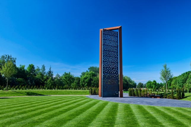 New police memorial photograph